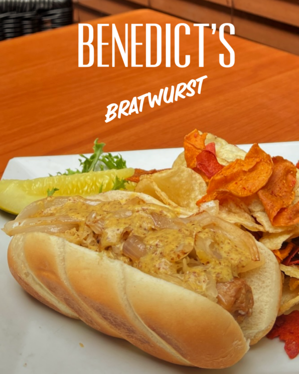 Seasonal Specials Benedict's Eggs and More, Benedict's La Strata